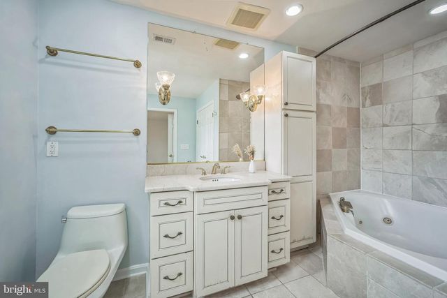 7330 LEWINSVILLE PARK CT, Mclean, VA 22101