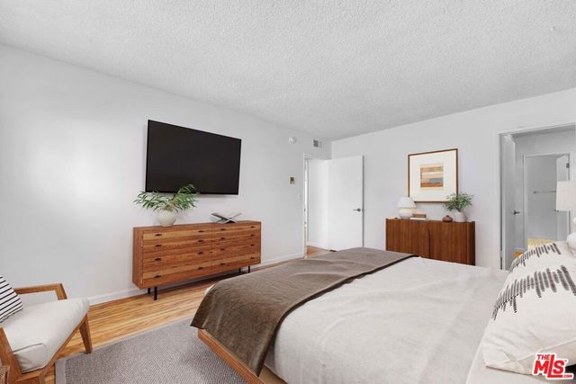 324 S Rexford Drive, Beverly Hills, CA 90212