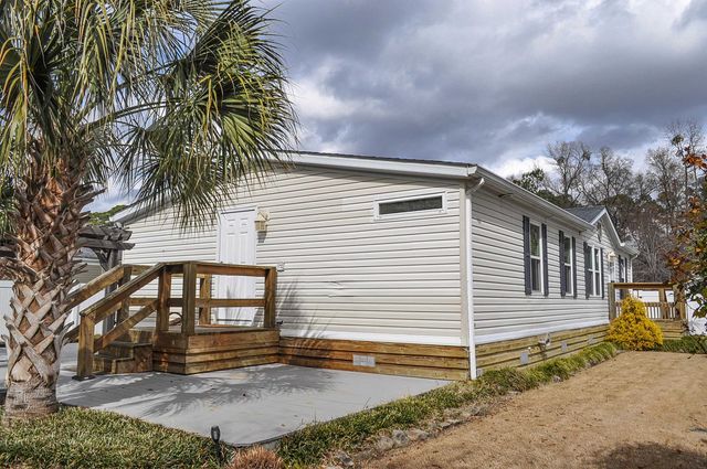 8469 Knollwood Dr., Myrtle Beach, SC 29588