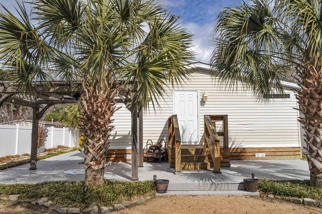 8469 Knollwood Dr., Myrtle Beach, SC 29588