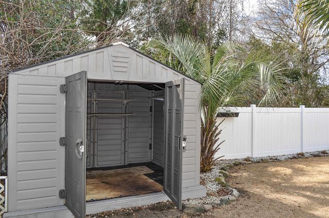 8469 Knollwood Dr., Myrtle Beach, SC 29588