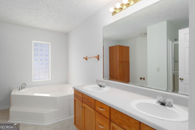 108 Stonesthrow Court, Guyton, GA 31312