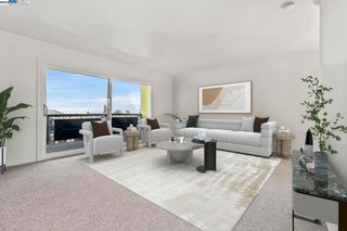 321 Warwick Ave 302, Oakland, CA 94610