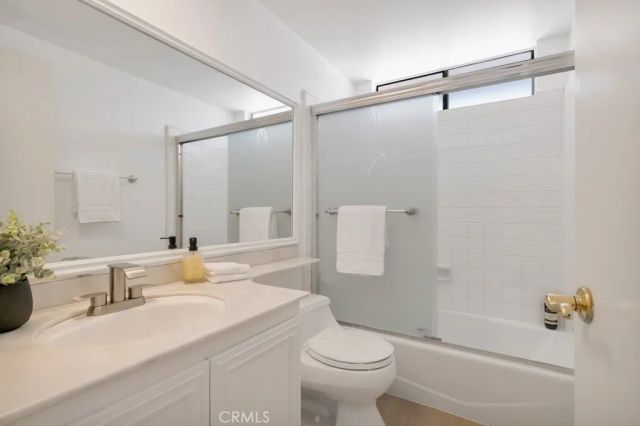 4525 Tenango Drive, Woodland Hills, CA 91364