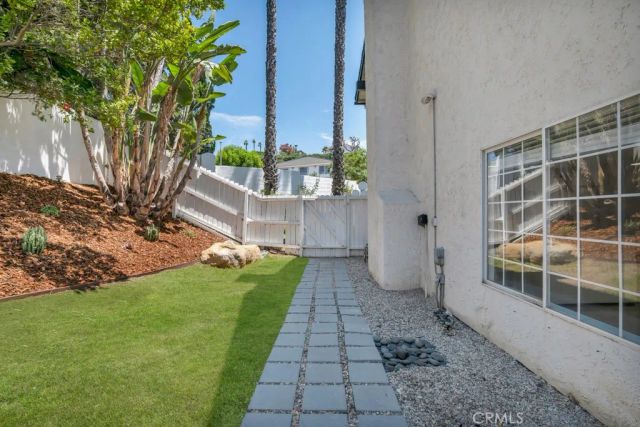 4525 Tenango Drive, Woodland Hills, CA 91364