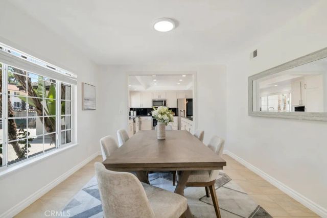4525 Tenango Drive, Woodland Hills, CA 91364