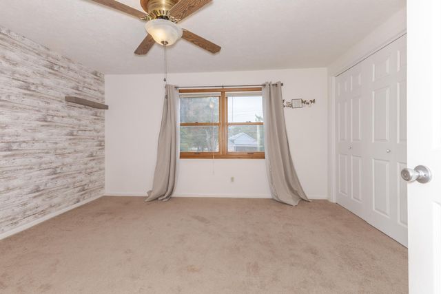 1114 Beechwood Avenue, Bloomington, IL 61701