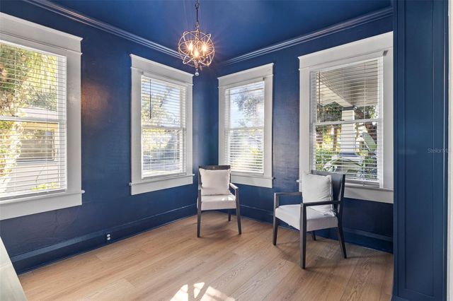 5709 N SUWANEE AVENUE, Tampa, FL 33604