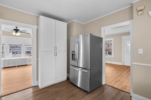 26 Woodmont Avenue, Bridgeport, CT 06606