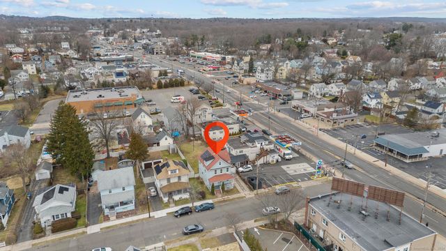 26 Woodmont Avenue, Bridgeport, CT 06606