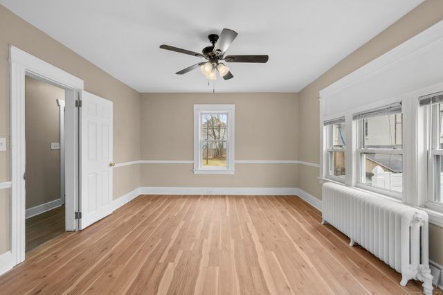 26 Woodmont Avenue, Bridgeport, CT 06606