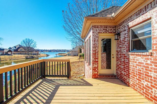 5015 Caribbean Drive W, Benton, AR 72019