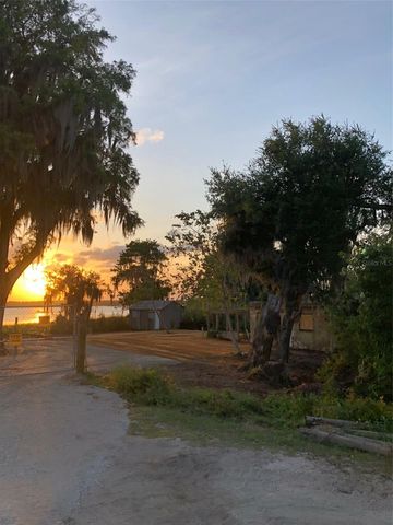 12703 CR-48, Astatula, FL 34705