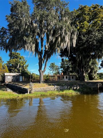 12703 CR-48, Astatula, FL 34705
