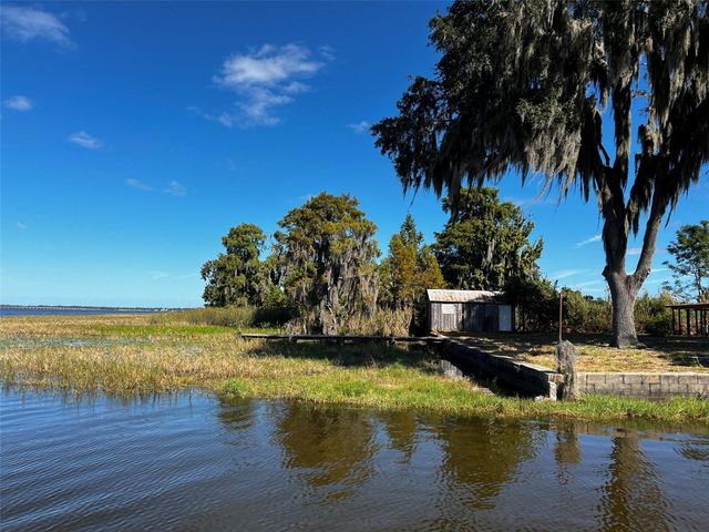 12703 CR-48, Astatula, FL 34705