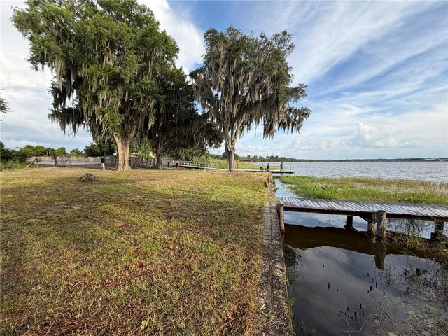 12703 CR-48, Astatula, FL 34705