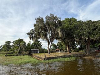 12703 CR-48, Astatula, FL 34705