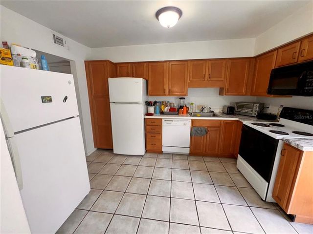 678 LESLIE COURT 678, Altamonte Springs, FL 32701