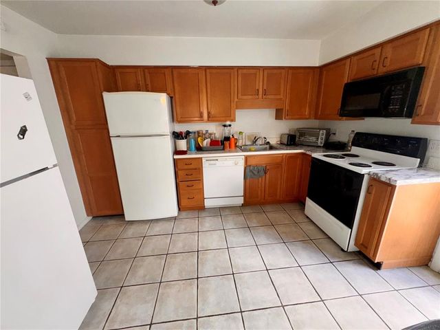 678 LESLIE COURT 678, Altamonte Springs, FL 32701