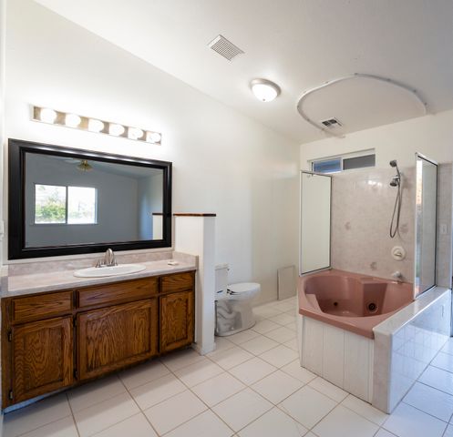 2705 Limestone Court, Anderson, CA 96007