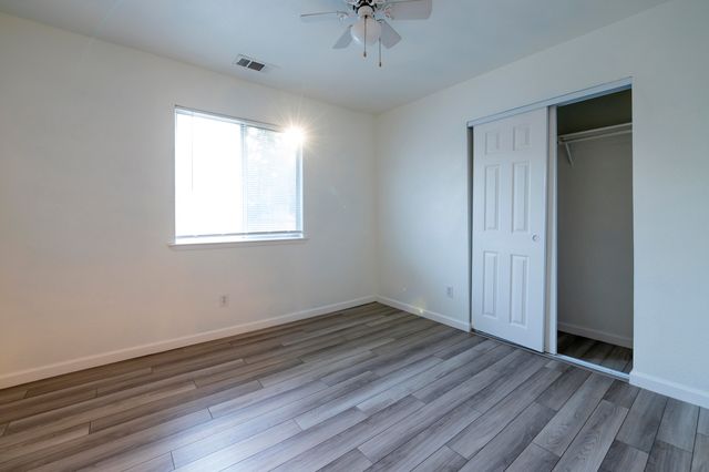 2705 Limestone Court, Anderson, CA 96007