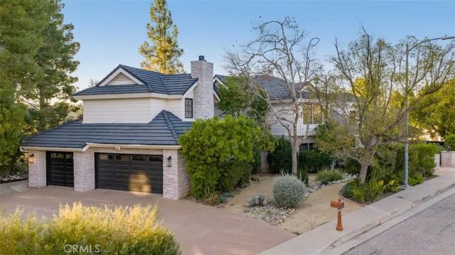 4017 Nogales, Tarzana, CA 91356