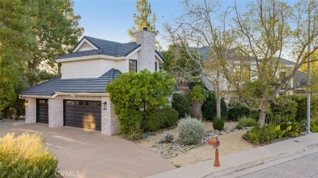 4017 Nogales, Tarzana, CA 91356