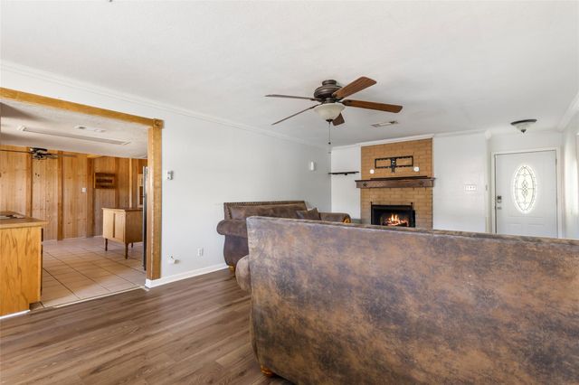 110 John Street, Liberty, TX 77575