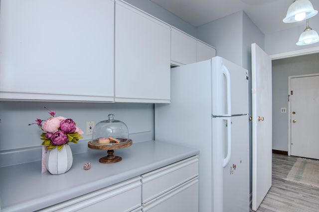 3017 Lakehaven Court, Ann Arbor, MI 48105