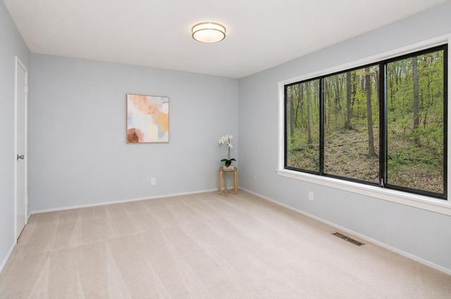 3017 Lakehaven Court, Ann Arbor, MI 48105