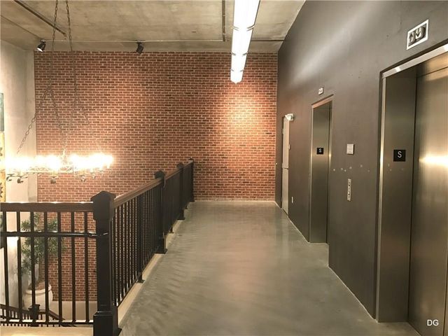 6105 Blue Stone Road 213, Sandy Springs, GA 30328