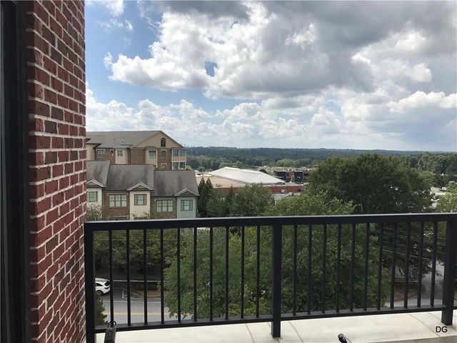 6105 Blue Stone Road 213, Sandy Springs, GA 30328