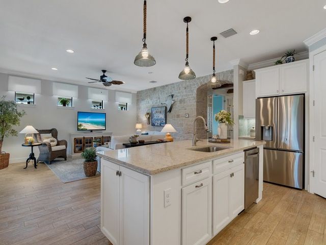 5036 Pendelton Square, Vero Beach, FL 32967