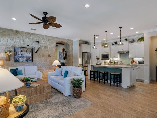 5036 Pendelton Square, Vero Beach, FL 32967