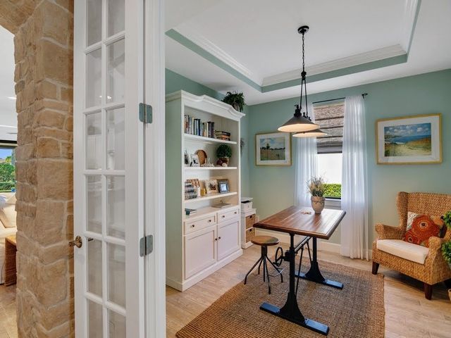 5036 Pendelton Square, Vero Beach, FL 32967