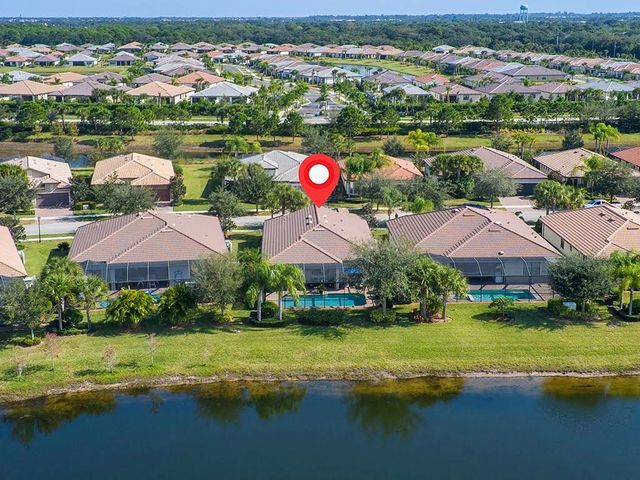 5036 Pendelton Square, Vero Beach, FL 32967