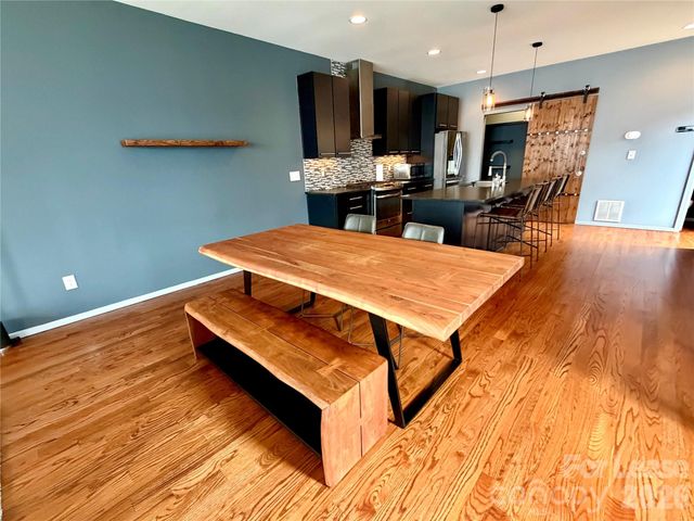 305 Mcninch Street B, Charlotte, NC 28202