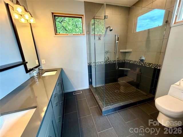 305 Mcninch Street B, Charlotte, NC 28202