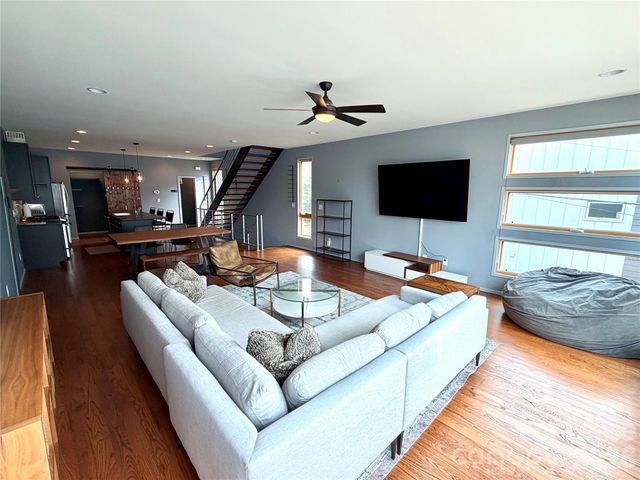 305 Mcninch Street B, Charlotte, NC 28202