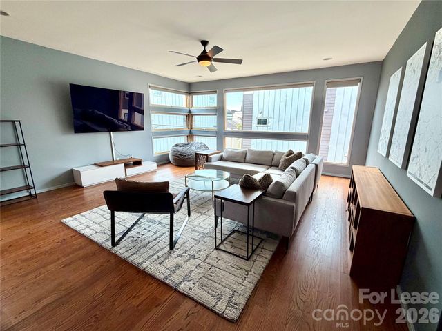 305 Mcninch Street B, Charlotte, NC 28202