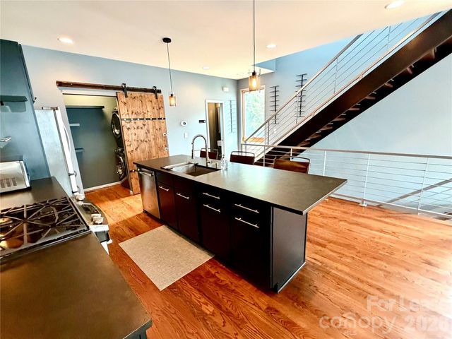 305 Mcninch Street B, Charlotte, NC 28202