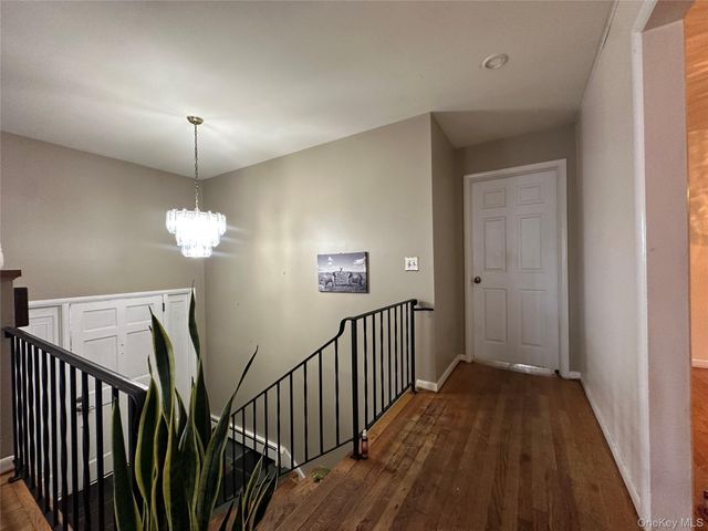 45 Clover Hill Drive, Poughkeepsie, NY 12603