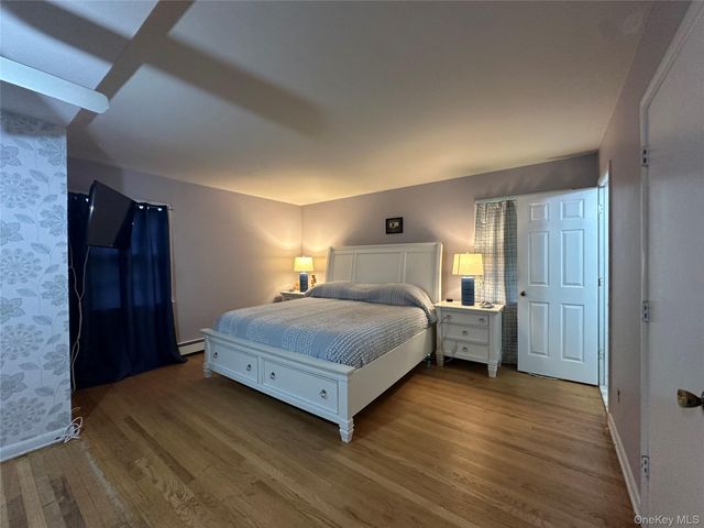 45 Clover Hill Drive, Poughkeepsie, NY 12603