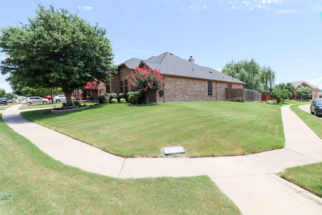 754 Peach Lane, Burleson, TX 76028