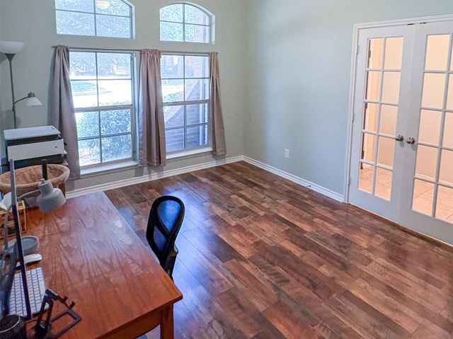 754 Peach Lane, Burleson, TX 76028