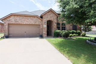 754 Peach Lane, Burleson, TX 76028