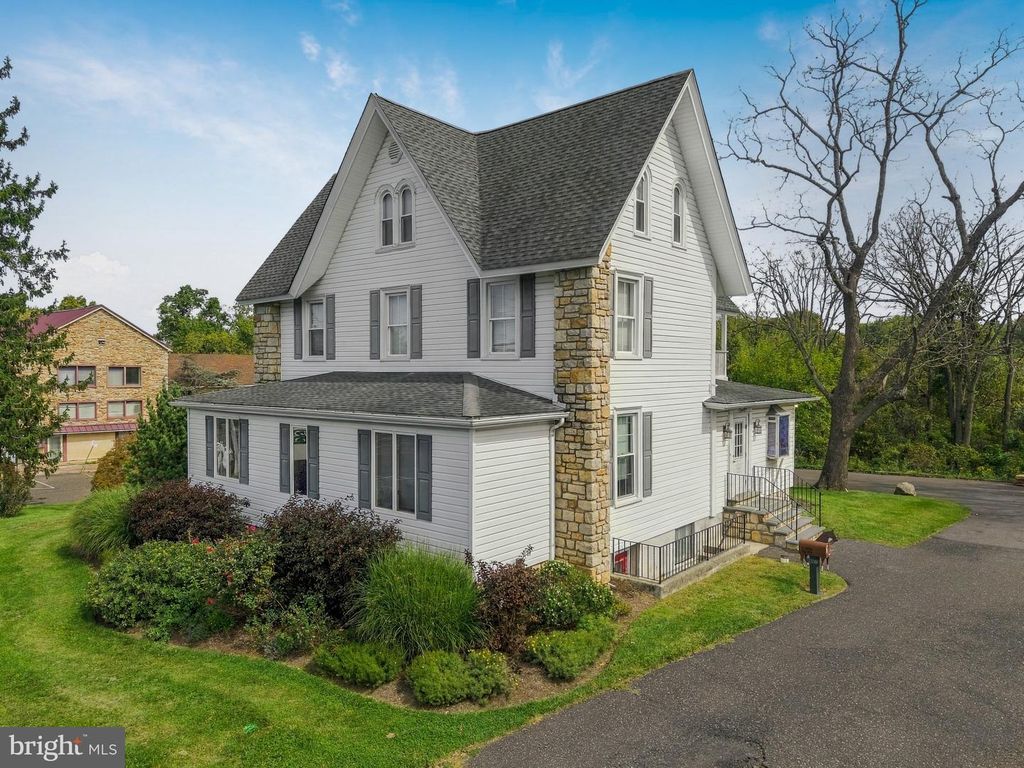 2539 YORK RD, Jamison, PA 18929 — photo 4