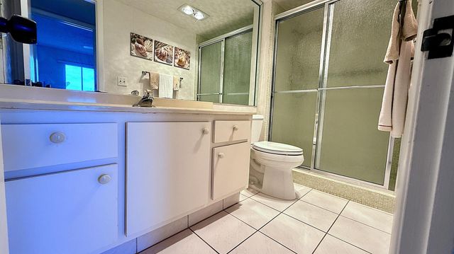 3030 Farnham O, Deerfield Beach, FL 33442