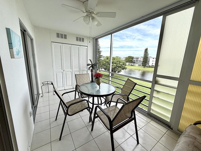 3030 Farnham O, Deerfield Beach, FL 33442