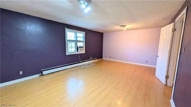 197 Forest Drive, Bedford, OH 44146